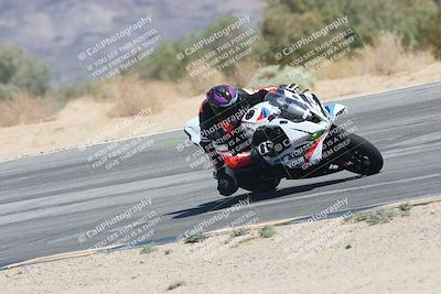 media/Sep-20-2025-Race Pace (Sat) [[d4e1b33f4d]]/Verified/Turn 10 Inside (1125am)/